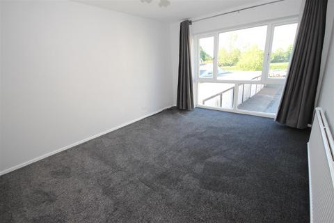 2 bedroom flat for sale, 2 Park View Court, Park Road, Whitchurch