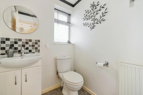 5 Avon, Hockley, Tamworth, B77 5QA