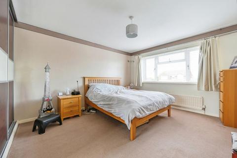 5 Avon, Hockley, Tamworth, B77 5QA