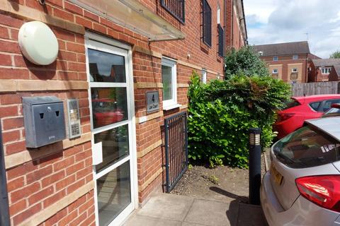 2 bedroom apartment for sale, Torrent Close, Wilnecote, Tamworth