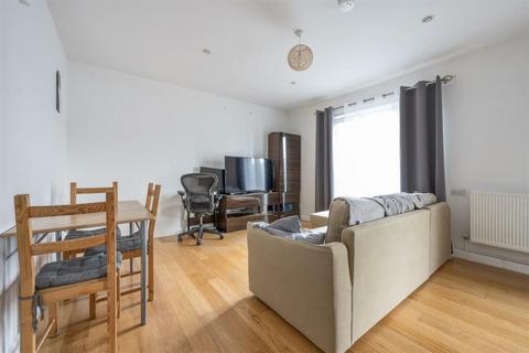 2 bedroom flat for sale, Russell Road, Nottingham