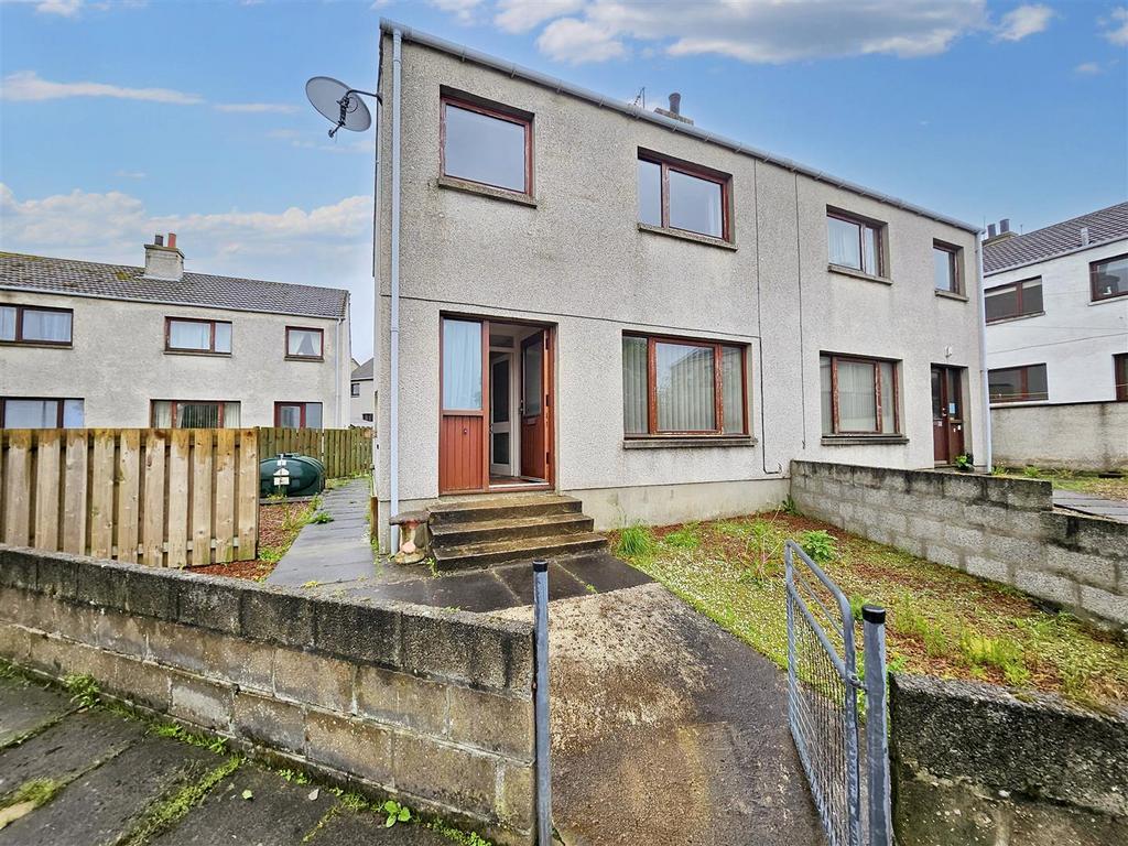 14 Castlehill Place, Castletown... 2 bed semidetached house for sale £75,000