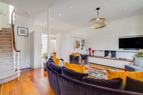 4 bedroom house for sale, Rudall Crescent, Hampstead, NW3