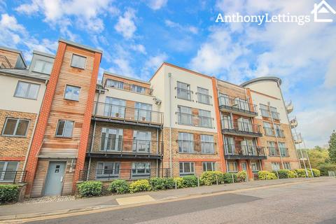 1 bedroom apartment to rent, The Waterfront, Hertford