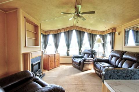 2 bedroom bungalow to rent, Bewicke Main Residential Park, Birtley, Chester Le Street, DH2
