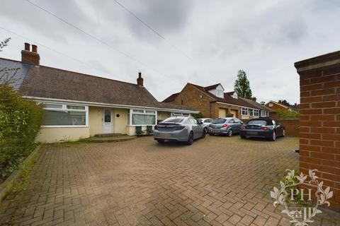 24 Ormesby Bank, Ormesby, Middlesbrough, TS7 9EB