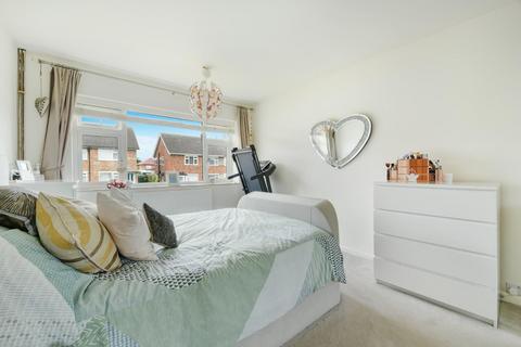 2 bedroom maisonette for sale, Vernon Close, Ewell