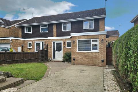 29 Oak Way, Huntley, Gloucester, GL19 3SD