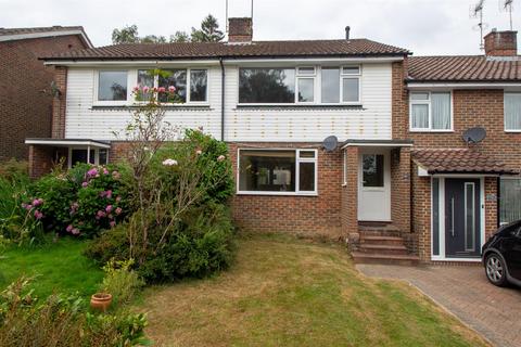 3 bedroom terraced house to rent, Fieldway, Lindfield