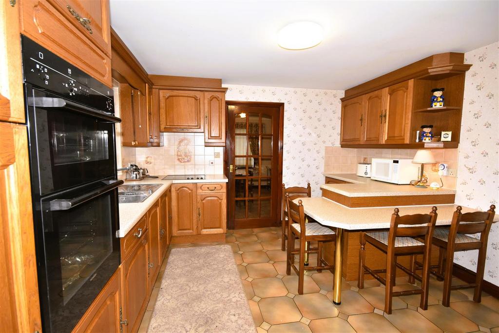 Breakfast kitchen