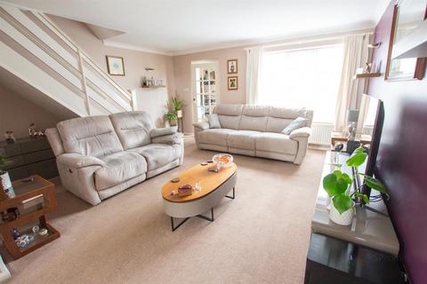 5 bedroom house for sale, Bramber Way, Burgess Hill