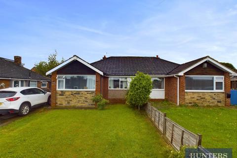 2 bedroom semi-detached bungalow for sale, Beacon Road, Scarborough