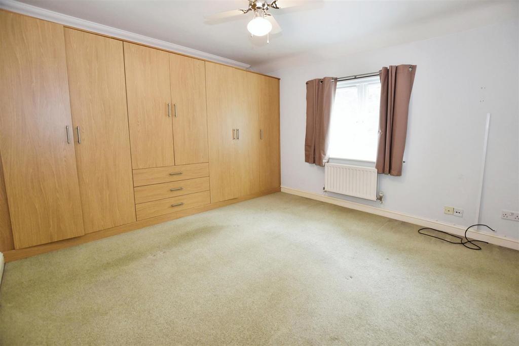 Main Bedroom
