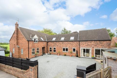 5 bedroom detached house for sale, Main Street, Bubwith, Selby