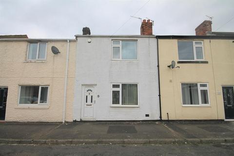2 bedroom terraced house to rent, Bainbridge Street, Carrville, Durham