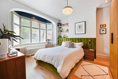 48 Clive Road, London, SW19 2JB