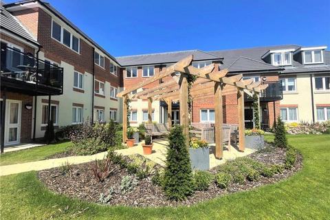 2 bedroom apartment for sale, Crookham Road, Fleet GU51