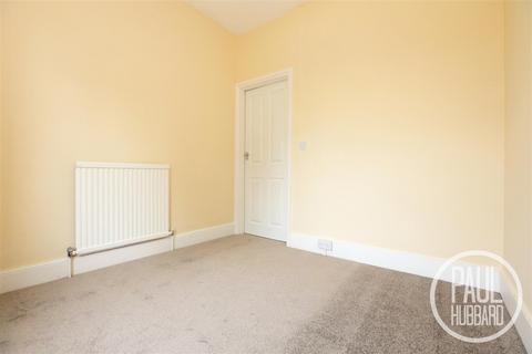 3 bedroom terraced house for sale, Beresford Road, Lowestoft, NR32