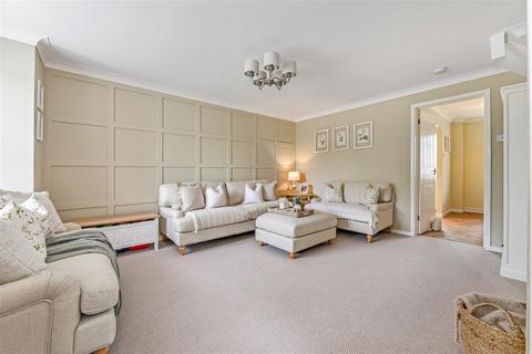 3 bedroom detached house for sale, Lovedean, Hampshire