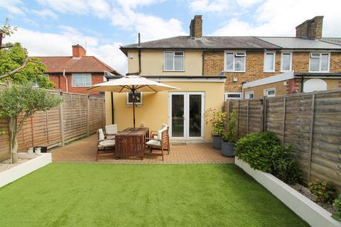 2 bedroom end of terrace house for sale, Pipewell Road, Carshalton SM5