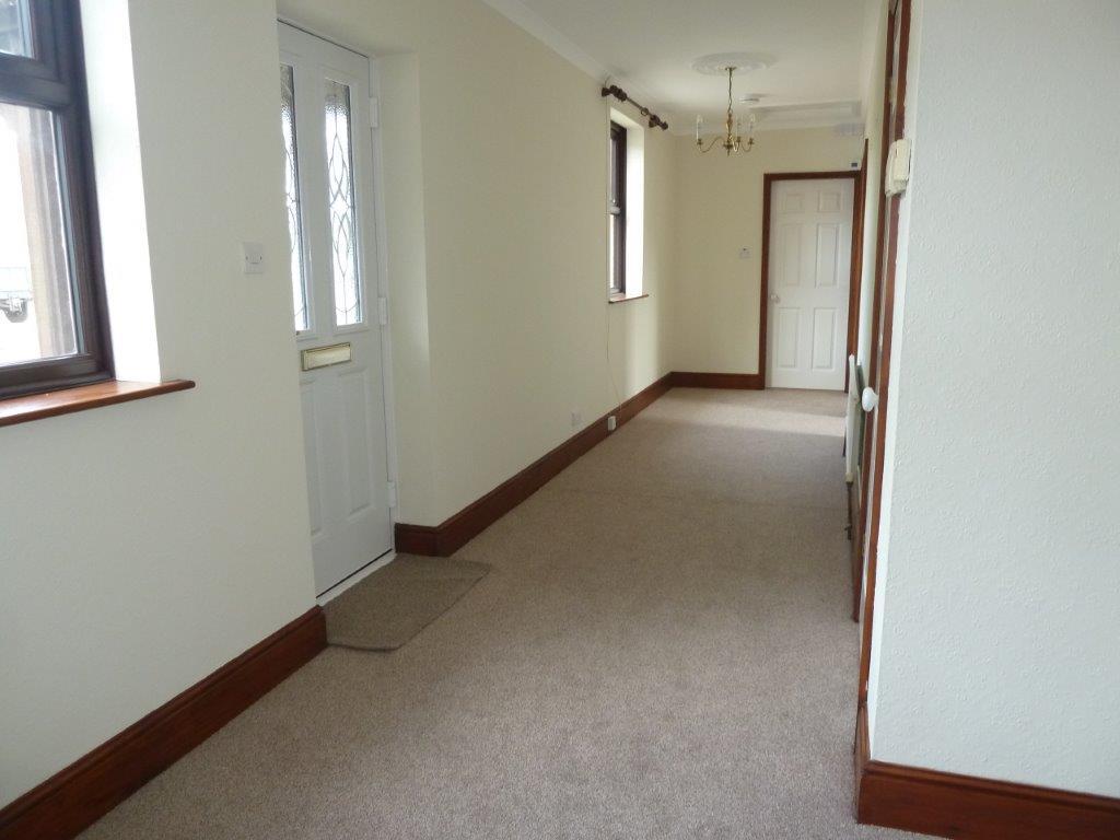 Old dalby entrance hall.JPG