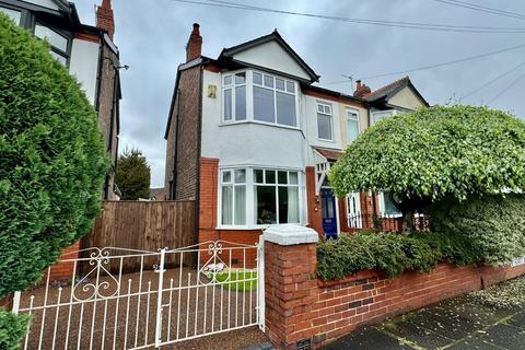 3 bedroom semi-detached house for sale, Daresbury Road, Chorlton