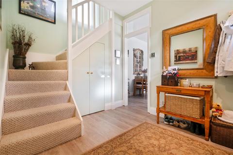 2 bedroom terraced house for sale, St. Leonards Avenue, Windsor