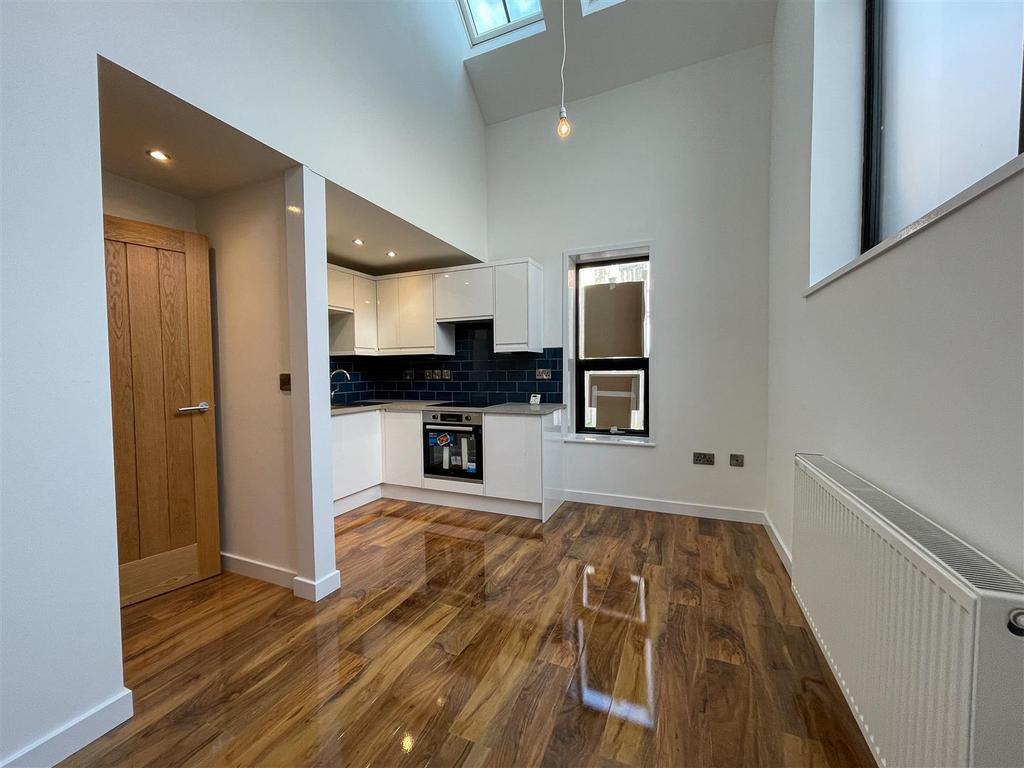 Newport, Barnstaple 1 bed terraced house for sale £149,950