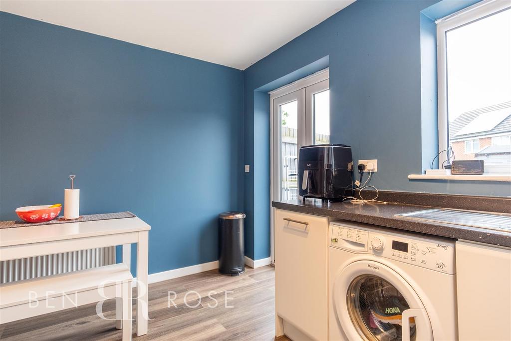 Kitchen/Dining Room