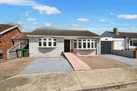 3 bedroom detached bungalow for sale, Corona Road, Canvey Island SS8