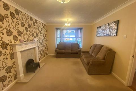 4 bedroom house to rent, Littleton Close, Sutton Coldfield