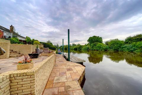 2 bedroom detached bungalow for sale, Severn Meadow, Astley Burf, Stourport-On-Severn