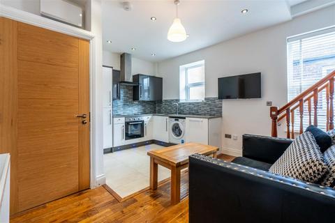 1 bedroom apartment to rent, Lansdowne Terrace, Gosforth High Street, NE3