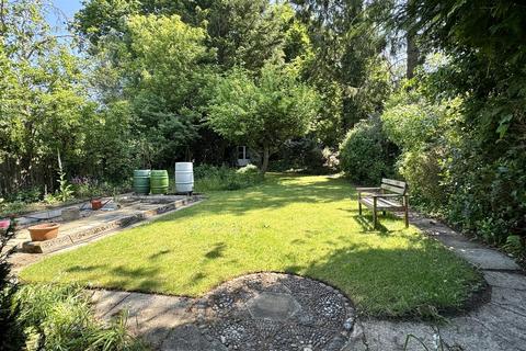 41 Minster Road, Godalming, GU7 1SR