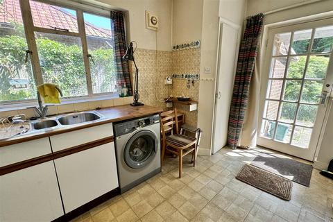 41 Minster Road, Godalming, GU7 1SR