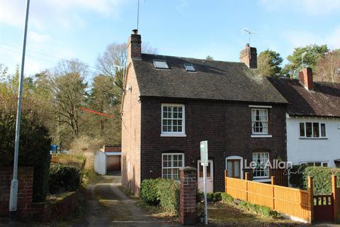 2 bedroom end of terrace house for sale, Enville Road, Kinver