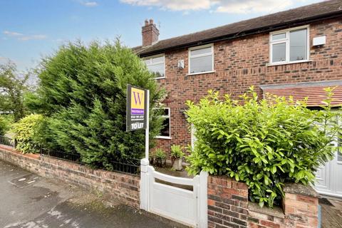 3 bedroom terraced house to rent, Bridgewater Road, Altrincham