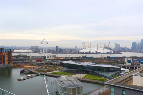 2 bedroom penthouse for sale, The Oxygen Apartments, Royal Victoria Dock, E16