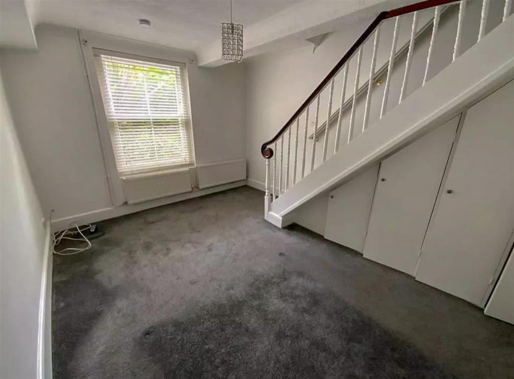 Seafield Road, Hove 1 bed apartment to rent £1,200 pcm (£277 pw)
