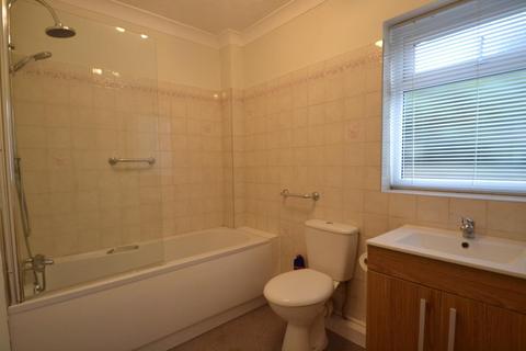 1 bedroom bungalow to rent, Gatehouse Mews, Buntingford, Herts, SG9 9AQ