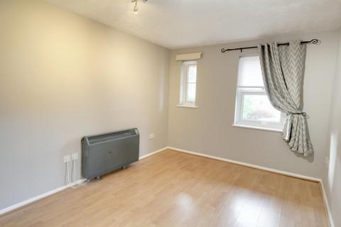 1 bedroom flat to rent, Mitre Court, Hertford SG14