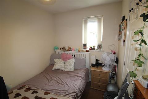 18 Hazel Pear Close, Horwich, Bolton, BL6 5GS