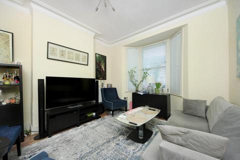 3 bedroom terraced house for sale, Myrtle Road, W3