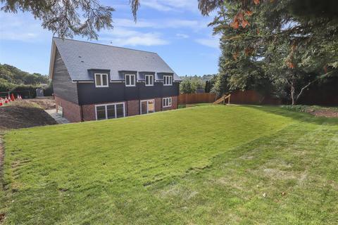 5 bedroom detached house for sale, Gravel Hill, Emmer Green, Reading