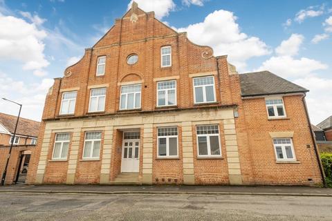 3 bedroom apartment for sale, Long Brackland, Bury St. Edmunds