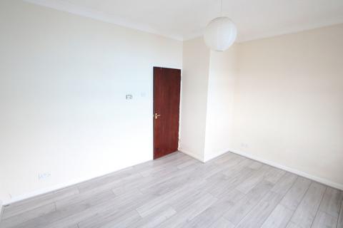 1 bedroom flat for sale, Dock Road, Tilbury