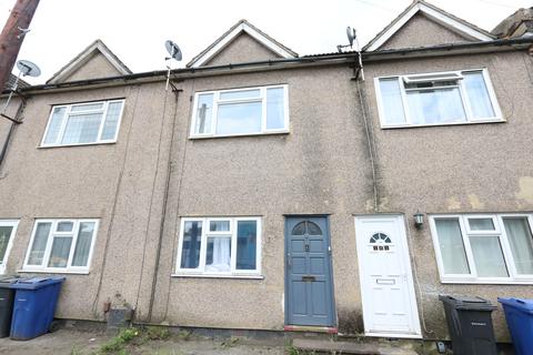 179a Dock Road, Tilbury, RM18 7BT