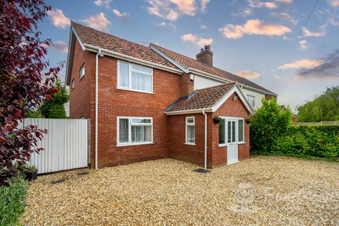 3 bedroom semi-detached house for sale, Stocks Hill, Bawburgh, Norwich, Norfolk, NR9