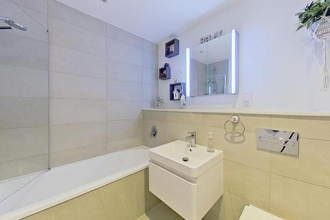1 bedroom flat for sale, Chaucer House, Whitstable, CT5 1FT