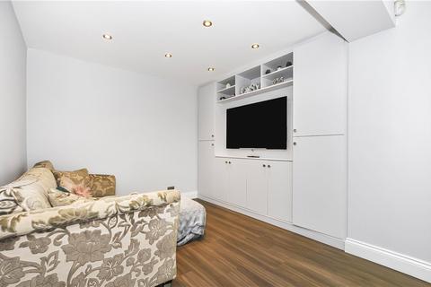 26 Shorediche Close, Ickenham, Uxbridge, UB10 8EB